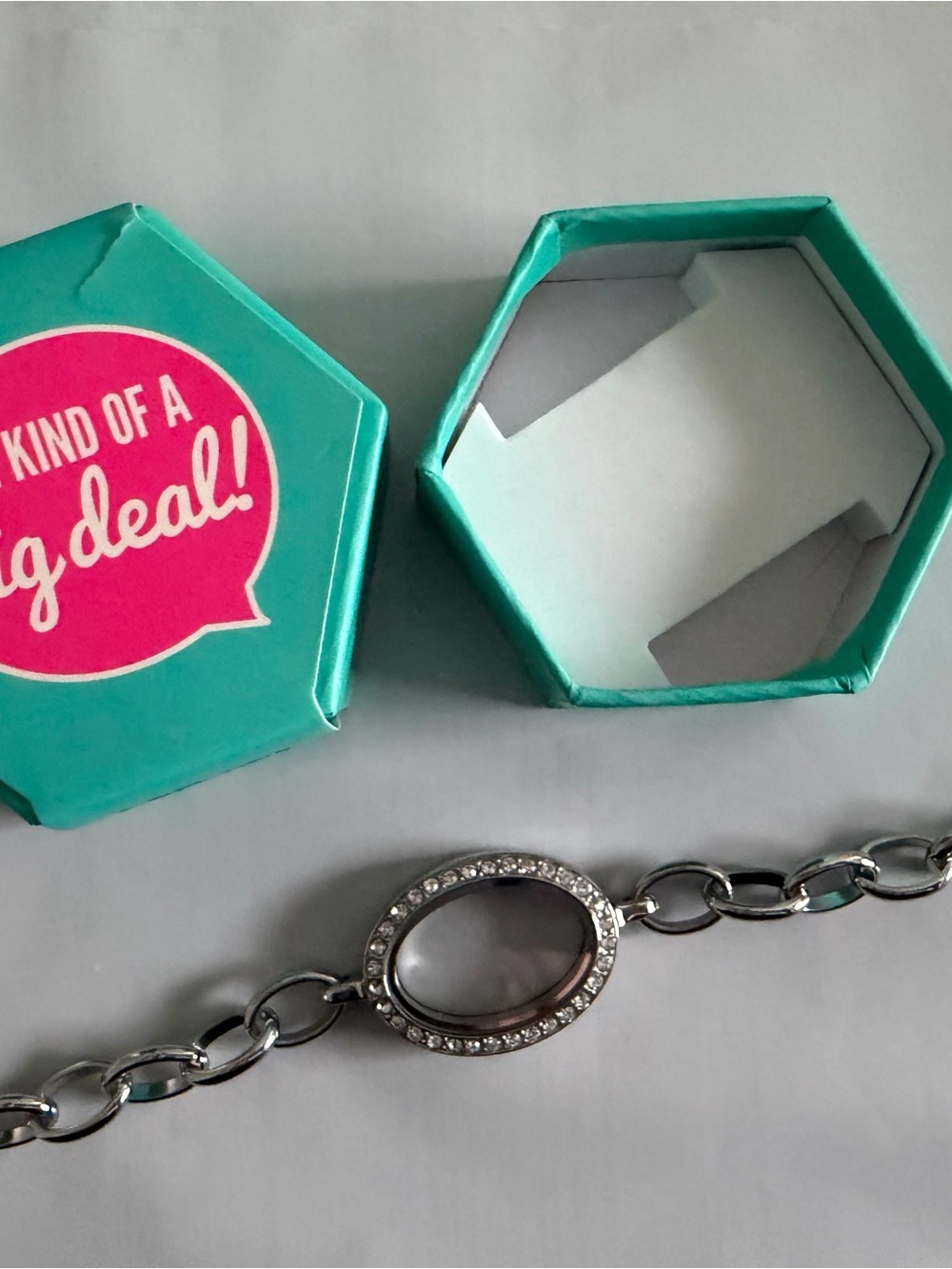 Origami Owl Silver Oval Crystal Link Bracelet